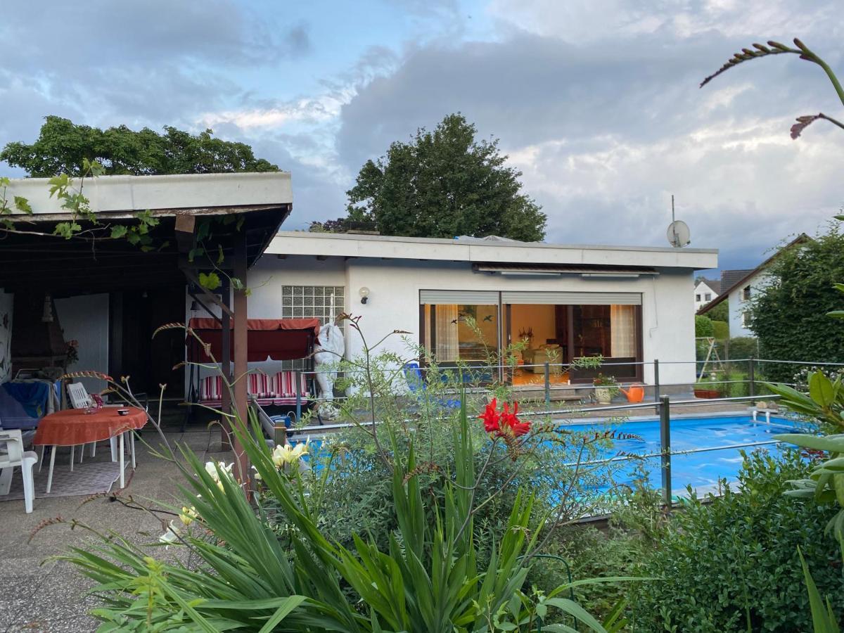 Ferienwohnung Mit Garten Pirmasens Exterior photo